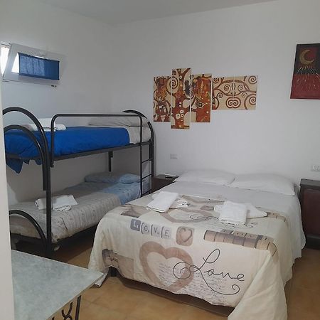 Guest House Parabita Zewnętrze zdjęcie
