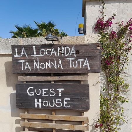Guest House Parabita Zewnętrze zdjęcie