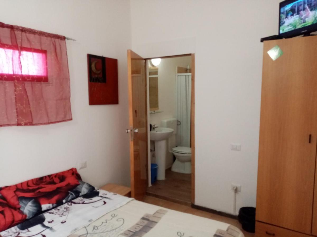 Guest House Parabita Zewnętrze zdjęcie