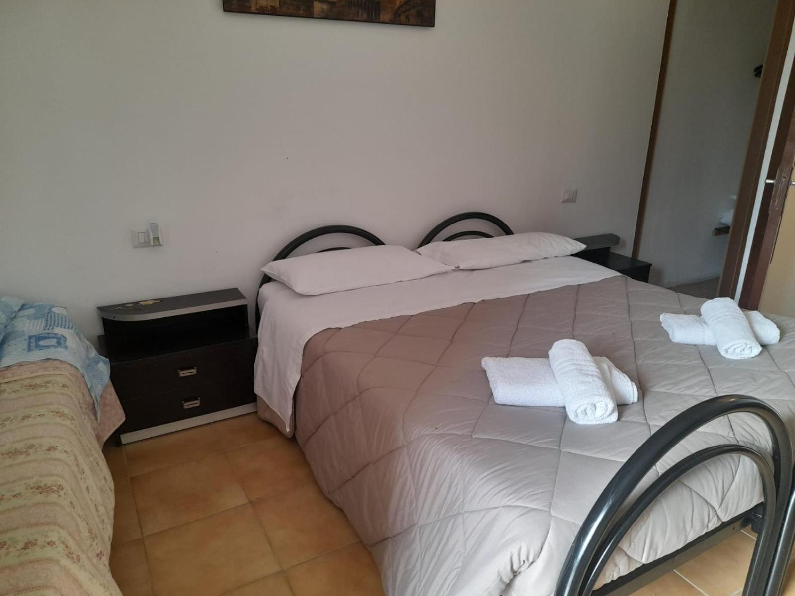 Guest House Parabita Zewnętrze zdjęcie