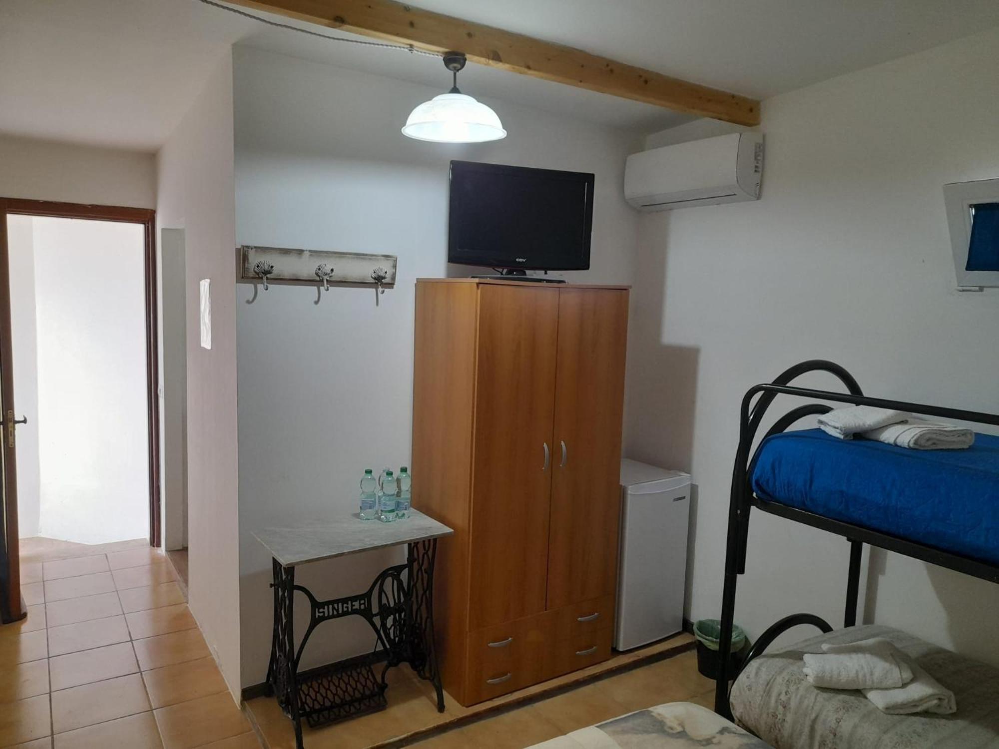 Guest House Parabita Zewnętrze zdjęcie